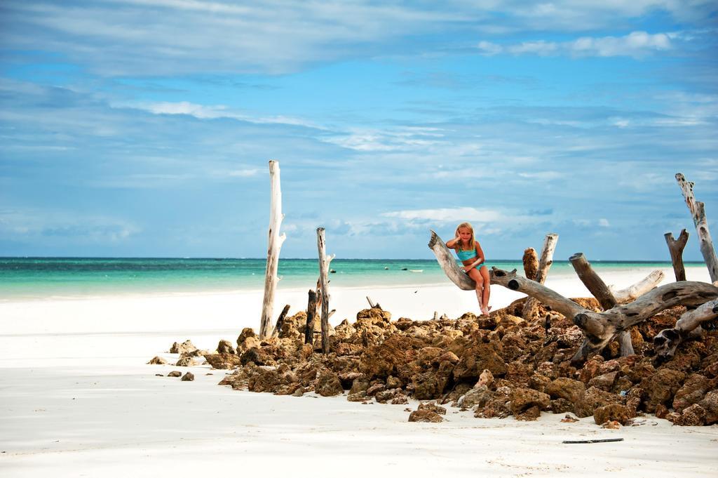 Lantana Galu Beach Diani Beach Eksteriør billede
