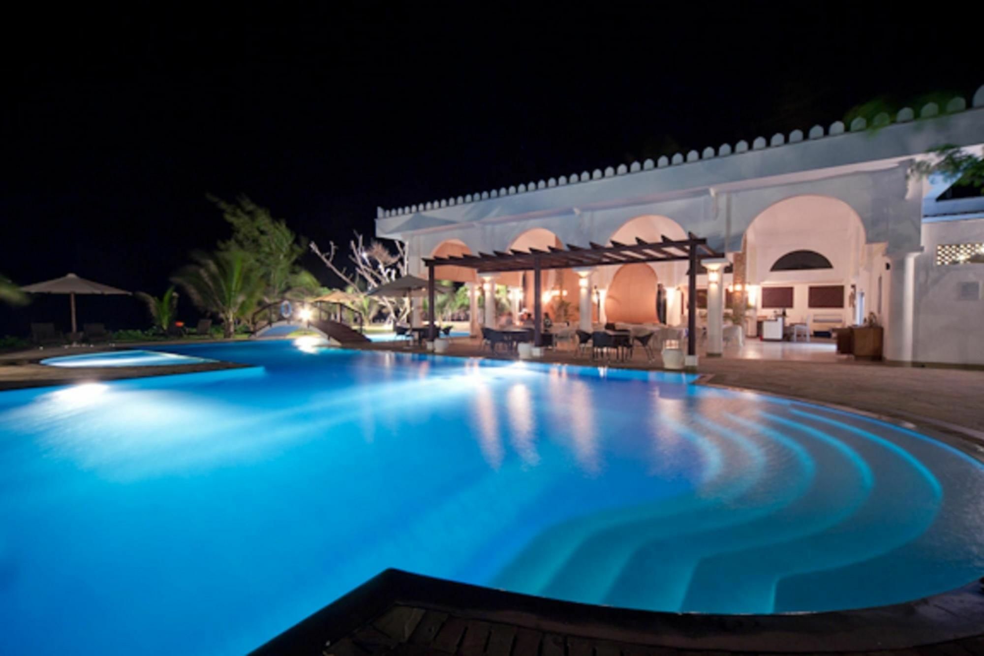 Lantana Galu Beach Diani Beach Eksteriør billede